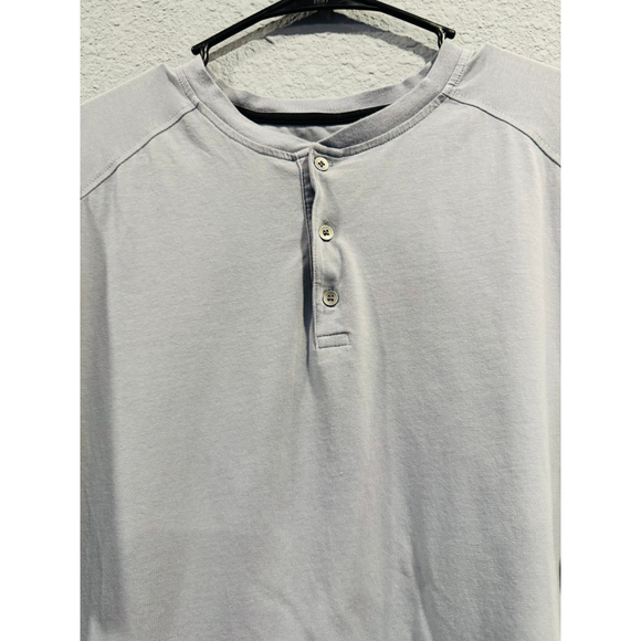 Kenneth Cole Men's T-Shirt, Size Large, Light Blue/Gray - Picture 3 of 8